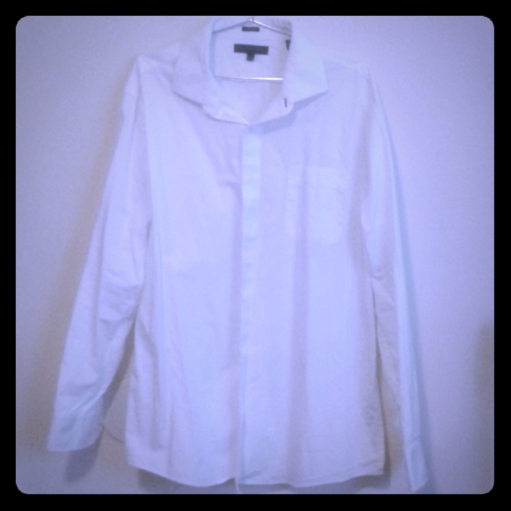 Men's long sleeve white shirt